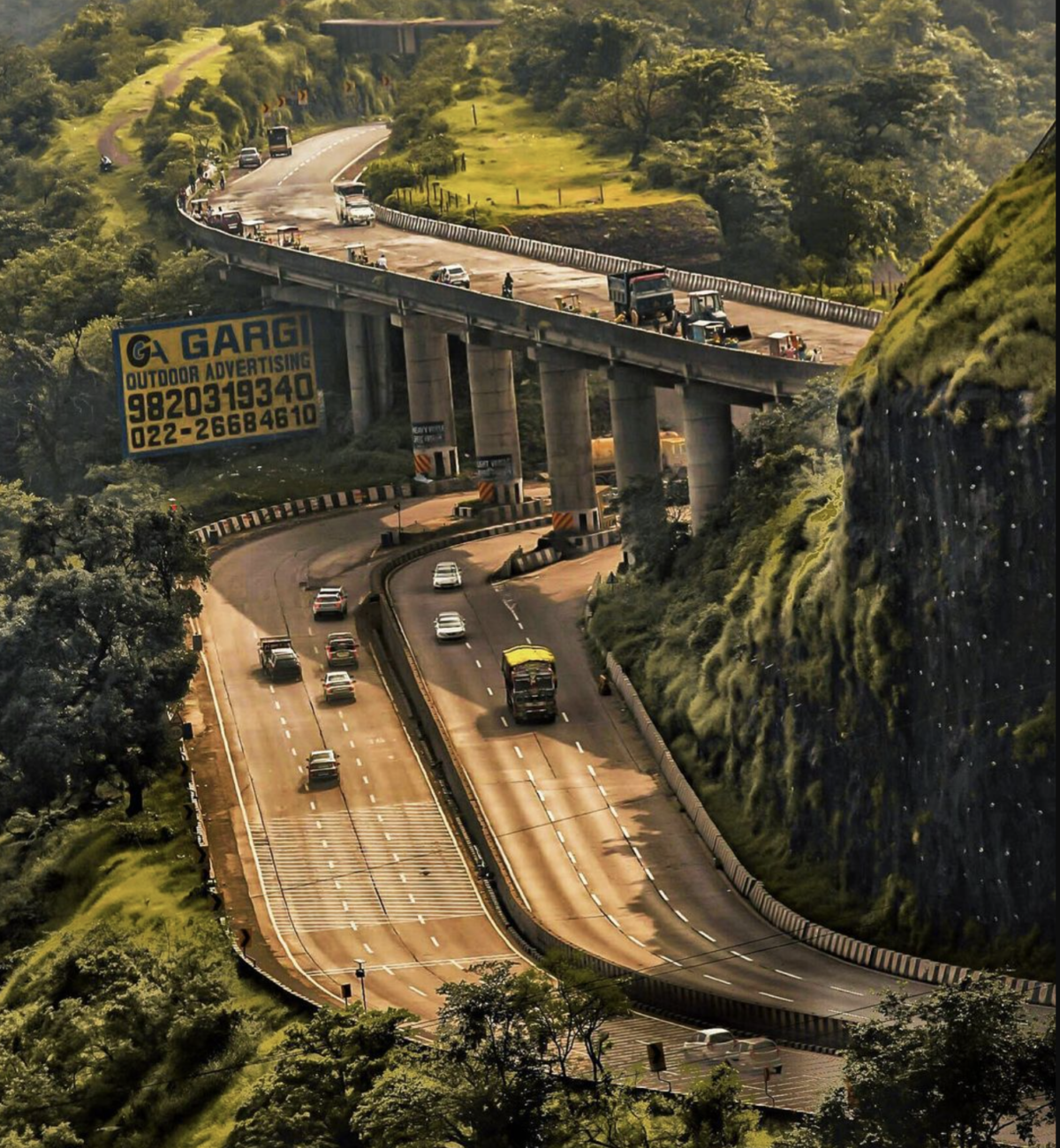 190-year-old Amrutanjan bridge on Mumbai-Pune expressway demolished-2