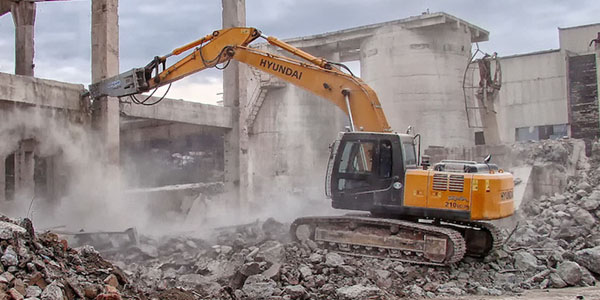 Long Boom Excavator