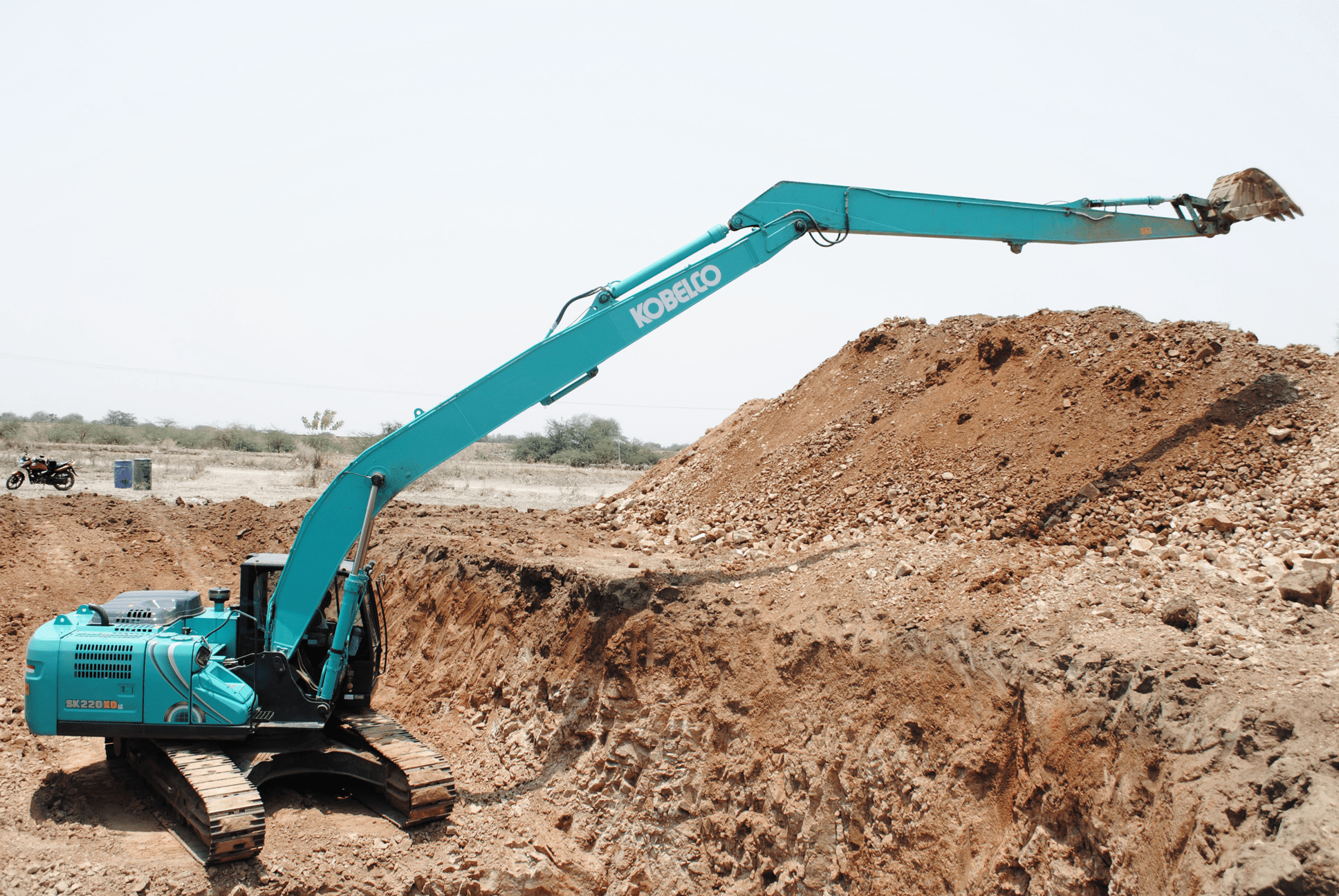 Long Boom Excavator