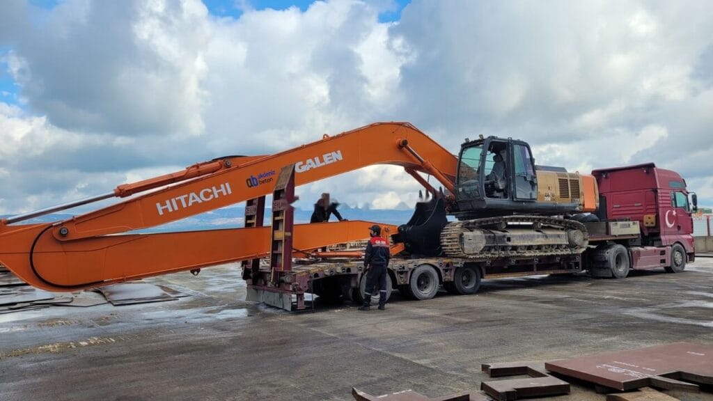 Excavator Boom Manufacturer In India Kasturi Earthmovers