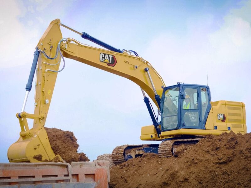 Caterpillar CAT 320 Excavator on Rent
