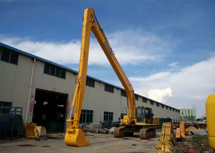 Komatsu PC 600 Long Boom Excavator on Rent