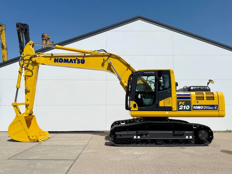 Komatsu PC 210 Excavator on Rent